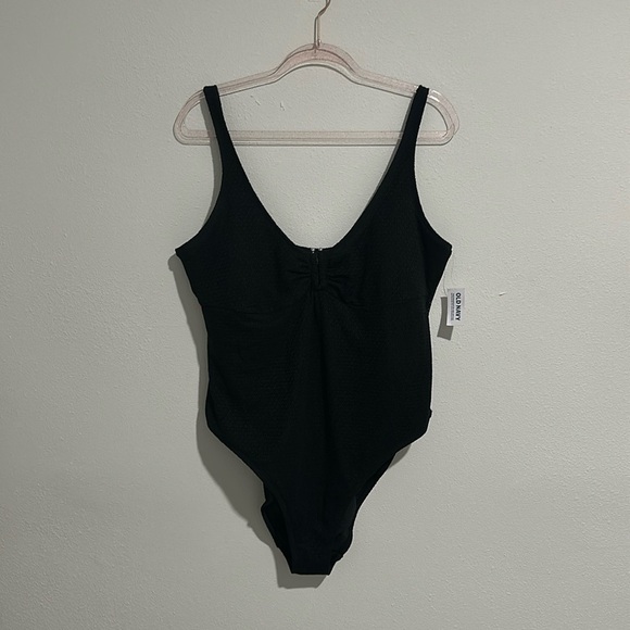 Crochet One-Piece Swimsuit - Picture 4 of 9